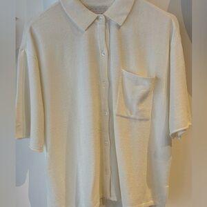 Brand new Barefoot Dreams CozyChic Ultra Lite Cropped Short Sleeve.